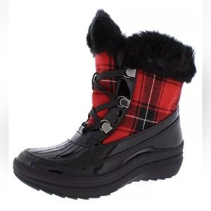 NWT Anne Klein Sport Womens Red/Black Plaid Gayla Fur Booties Shoe Size 7.5M